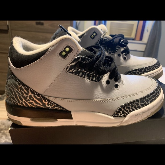 Air Jordan 3s retro wolf grey - Picture 6 of 8